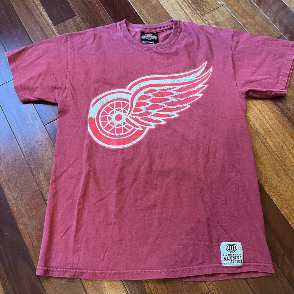 Old Time Hockey Detroit Red Wings Bob Probert Shirt Medium